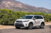 2017-Toyota-Highlander-Hybrid-Limited-front-three-quarter-03.jpg